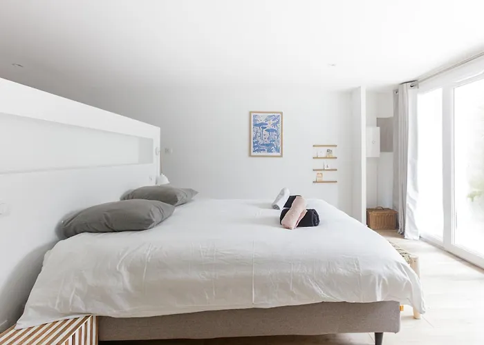 Familiale Proche Port Et *