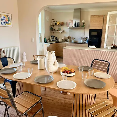 Familiale Proche Port Et Villa *